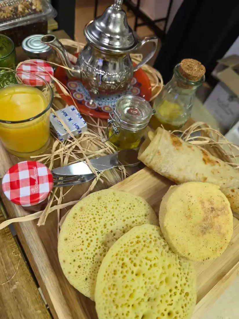 Brunch marocain — sélection de quatre spécialités Au Palais des Douceurs